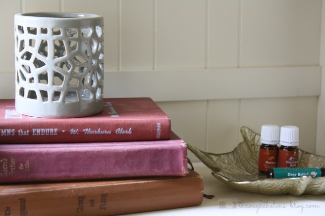 How to Decorate a Small Space